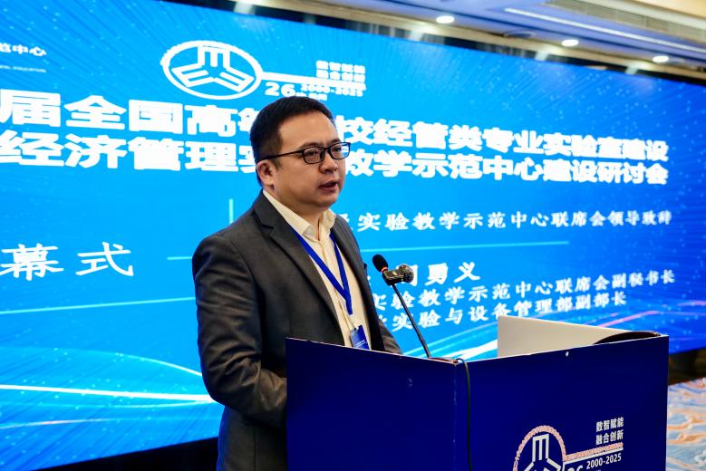 72420dbf9cda402db2a2fbd8deec0d37